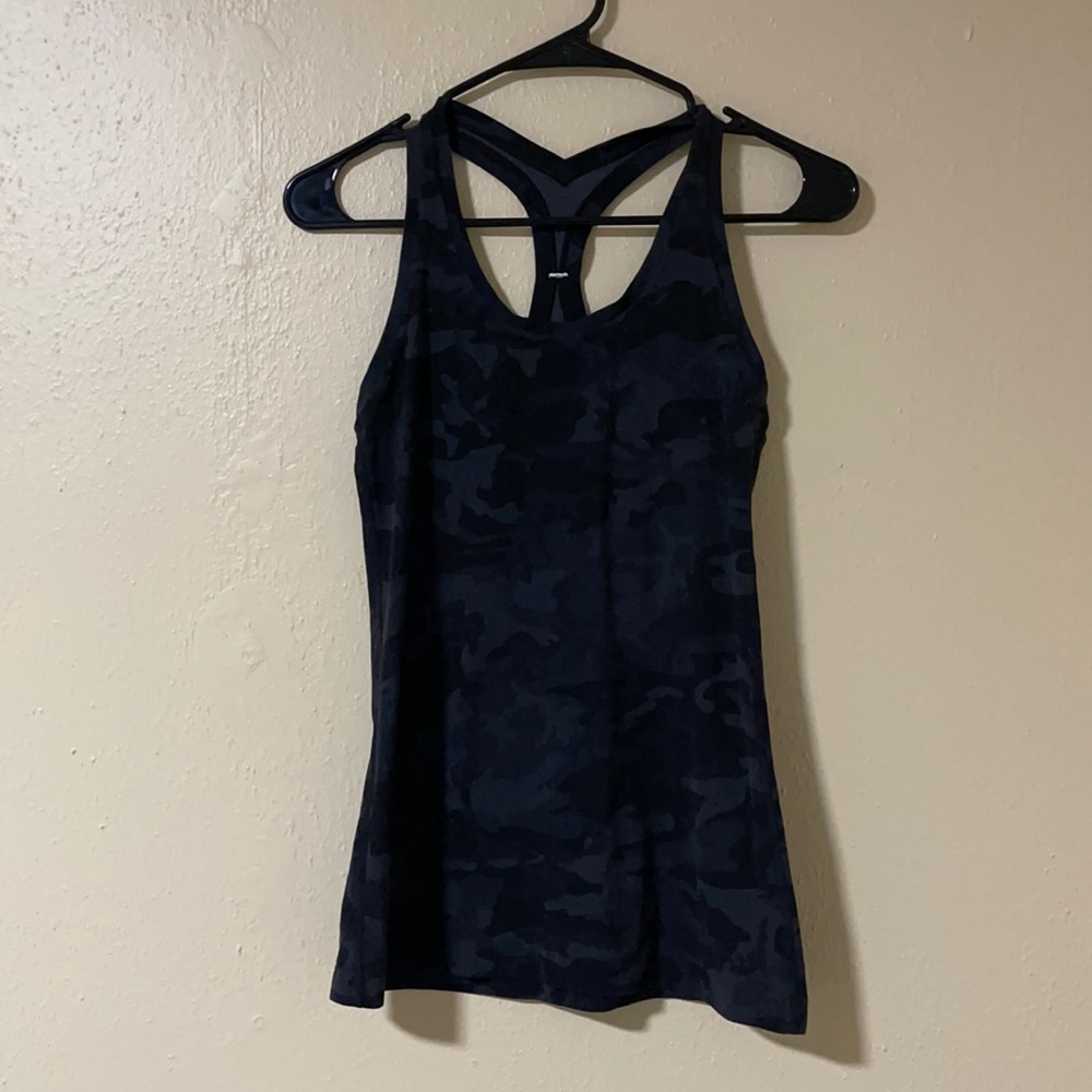 Lululemon black camo cool racerback